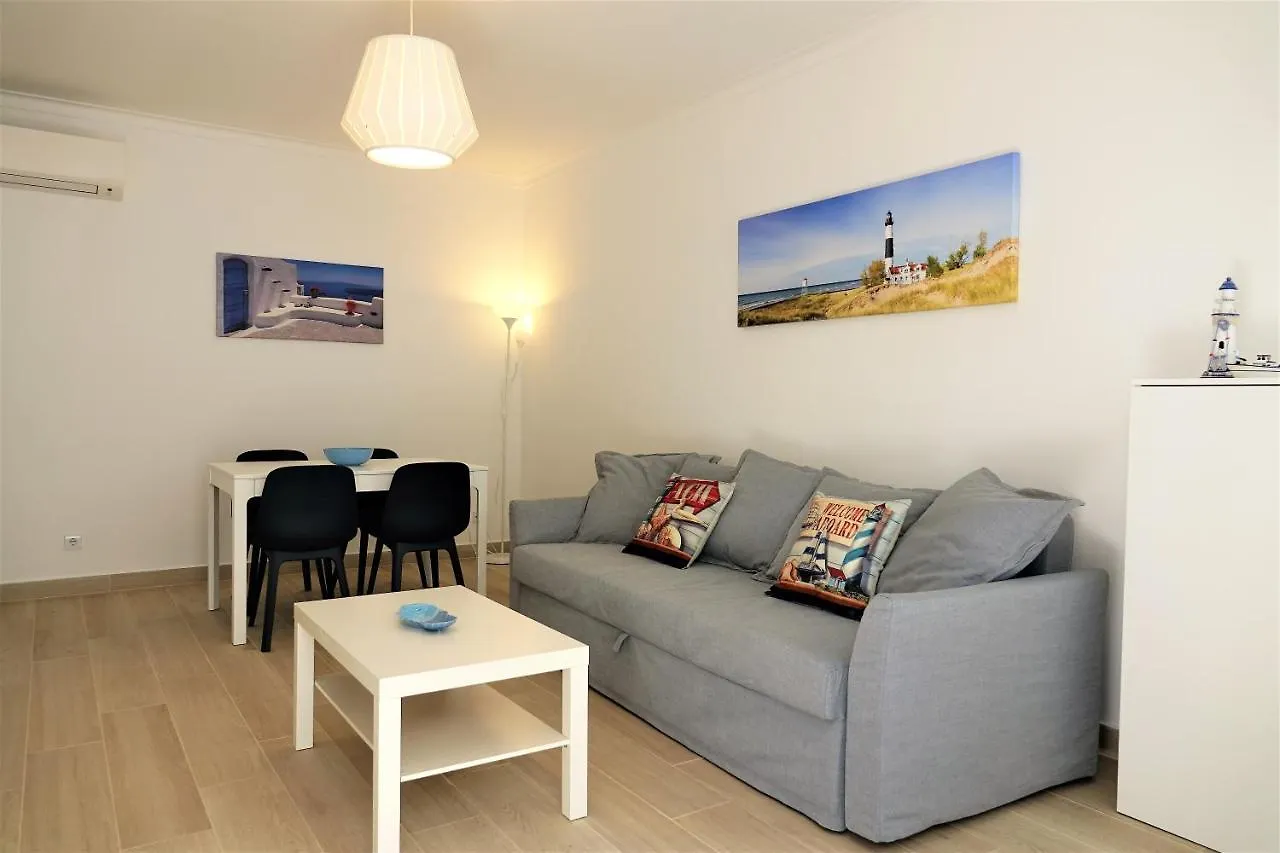Altura Da Mare - Apartamento Costa Azul 0*,